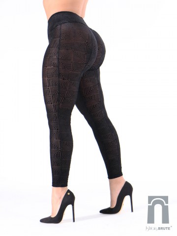 black square ausbrenner velvet 2 IMG_4443